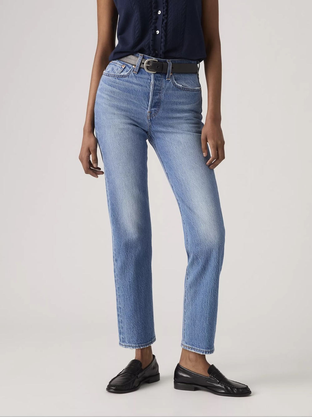 NWT Levi’s Wedgie Straight Ankle Jeans - 23 x 28 - Dance Around Medium Wash